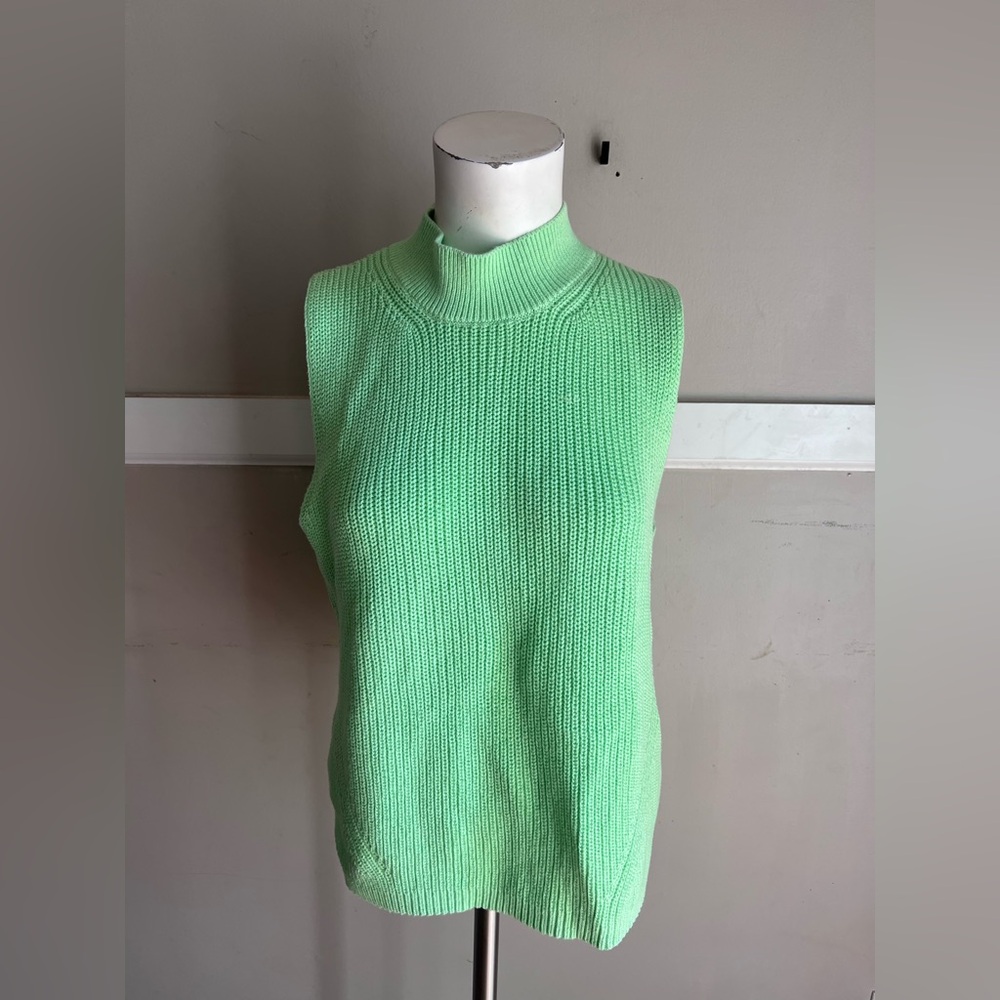 LOFT Light Green Knit Top